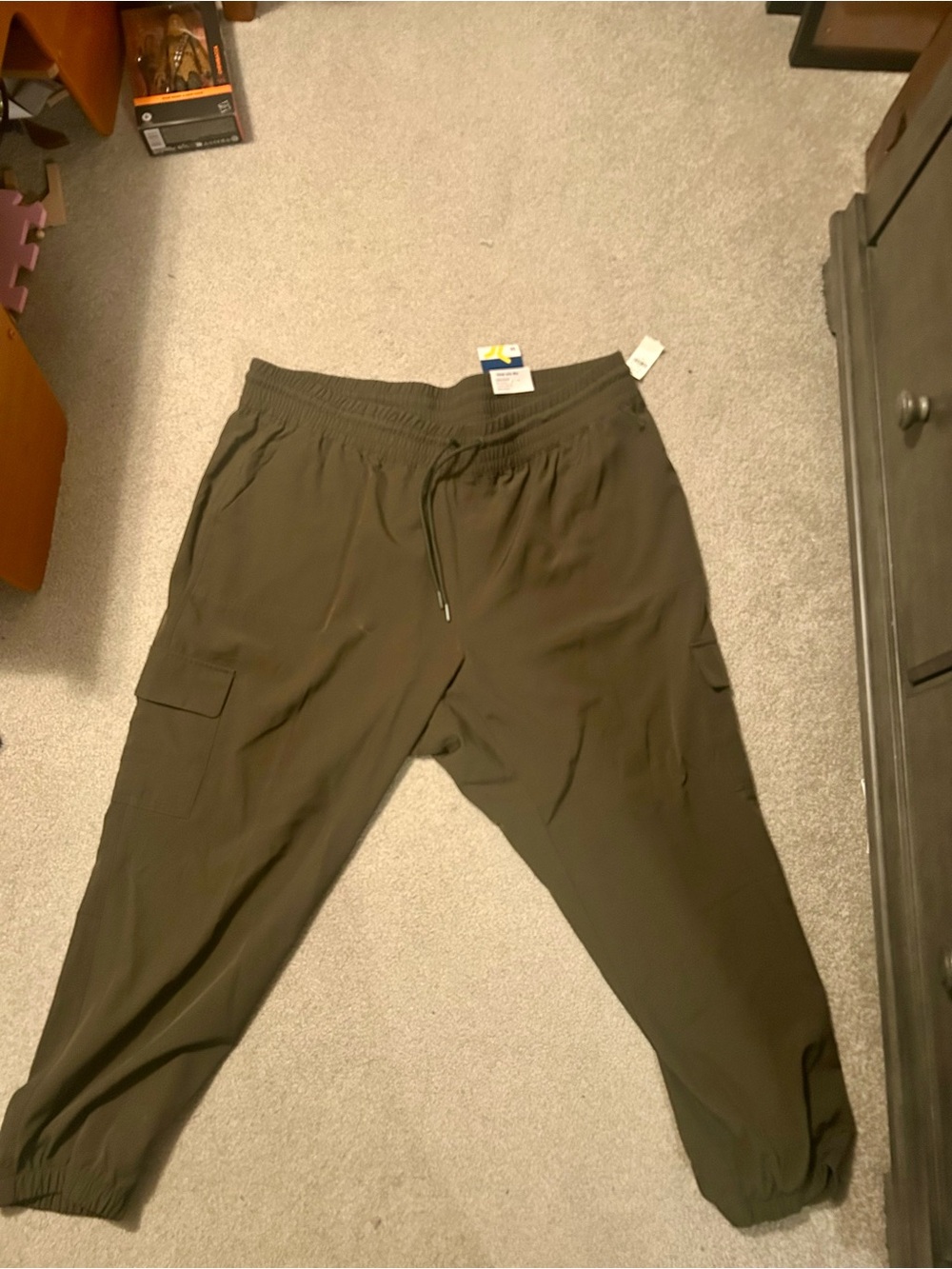 Old Navy Olive Cargo Jogger Pant